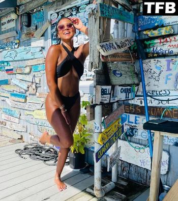 Eniko Hart