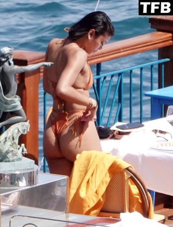 Eniko Hart