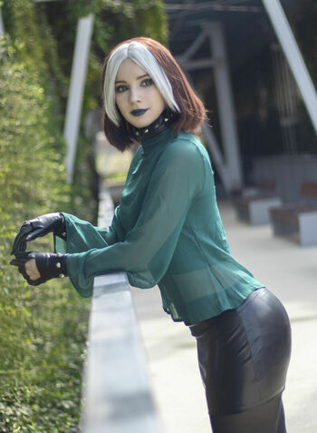 Enji Night