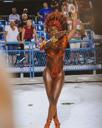 Erika Januza