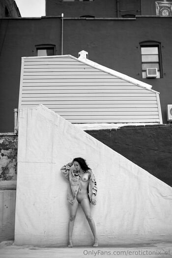 erotictonix_of