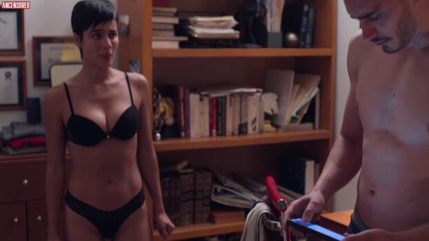 Esmeralda Pimentel