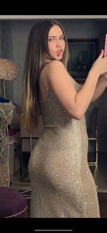 Ester Dobrik