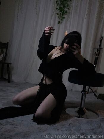 estherdollettefree