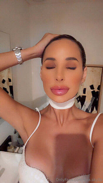 eva.sky.ts
