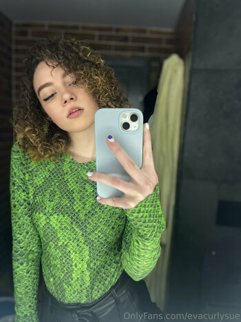 evacurlysue