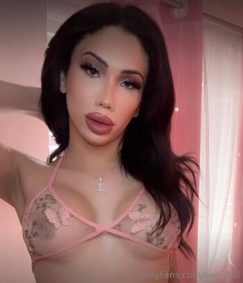 eve_doll