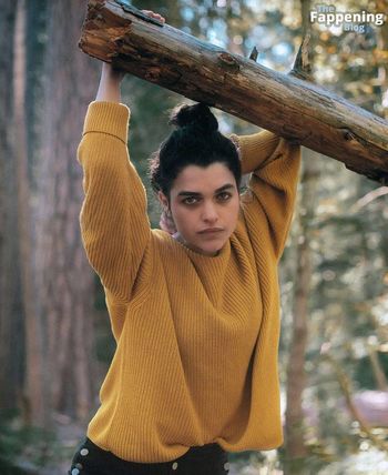 Eve Harlow