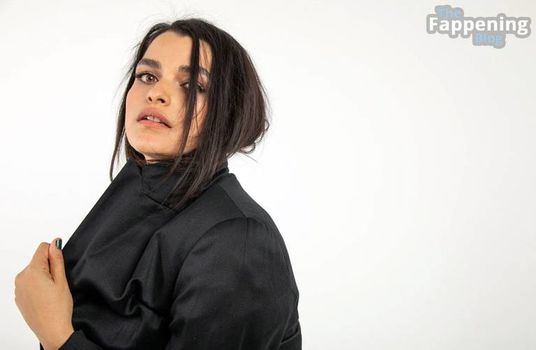 Eve Harlow