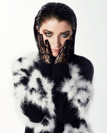 Eve Hewson