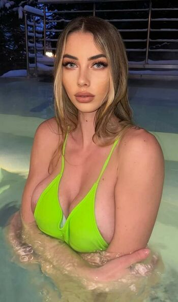 Eve Menta