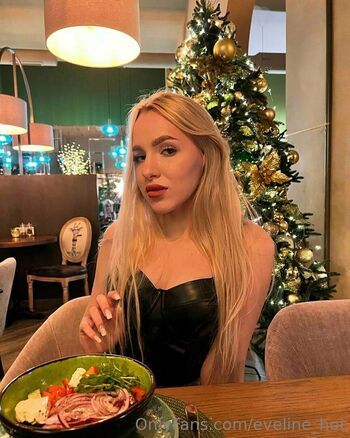 eveline_hot