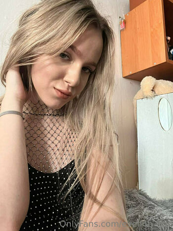 eveline_hot