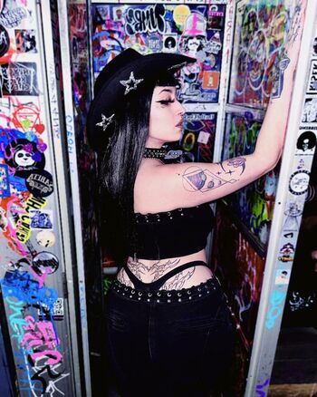 evelynblaze