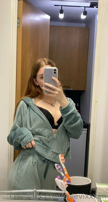 evievixxxen