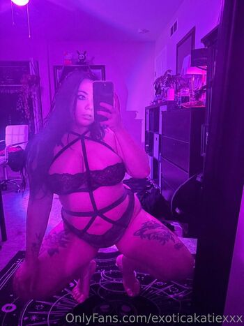 exoticxxkatie