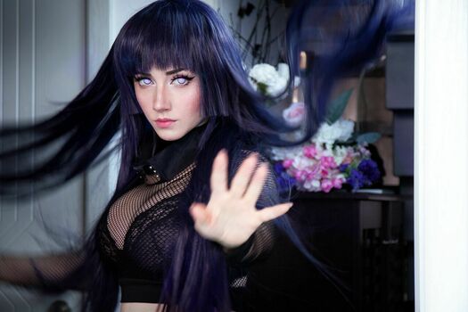 Ezy Summers Cosplay