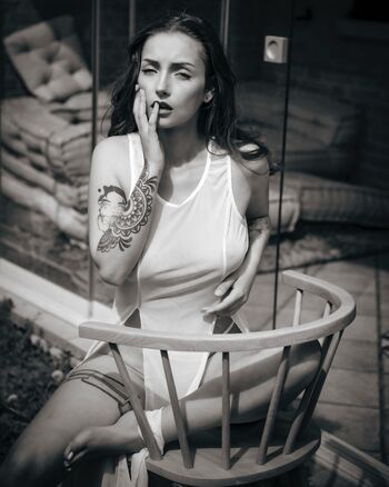 Fabiola Holystone