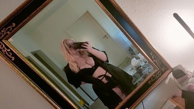 Fanny99