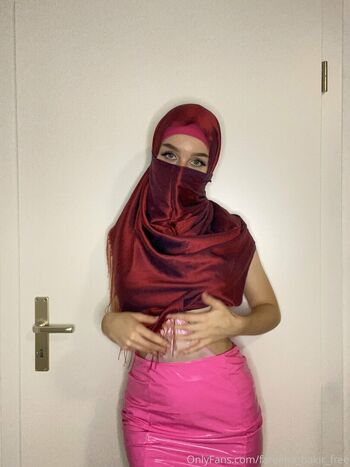 fareeha_bakir_free