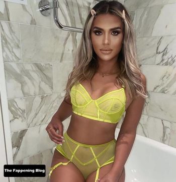 Faye Dickinson