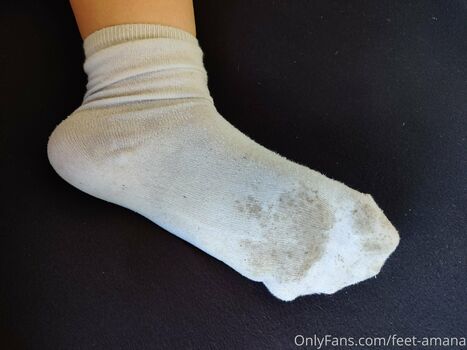 feet-amana