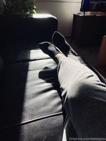 feetbyjess
