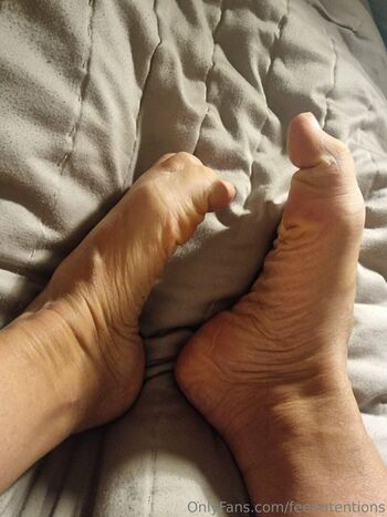 feetintentions