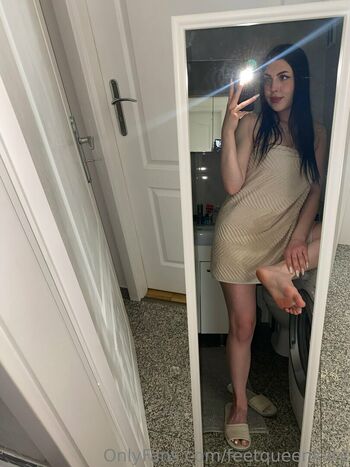 feetqueenkaty