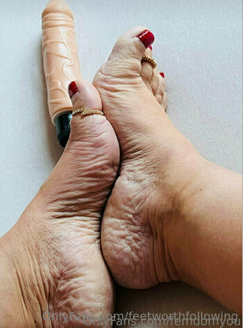 feetworthfollowing