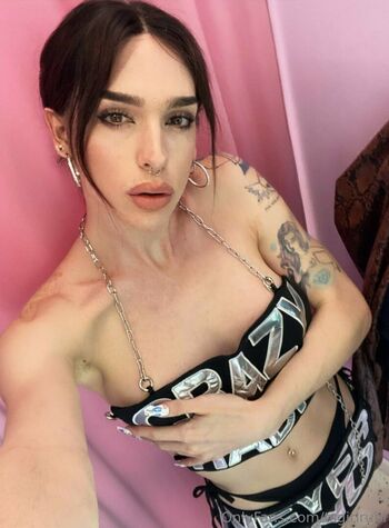 fire_gal