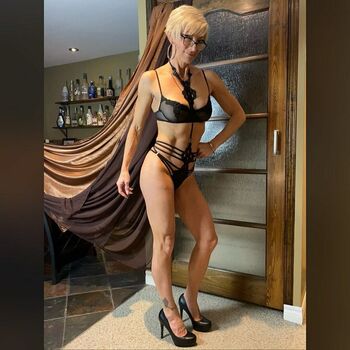 fitmodel.charlene