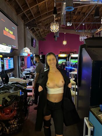 FlashingEmma