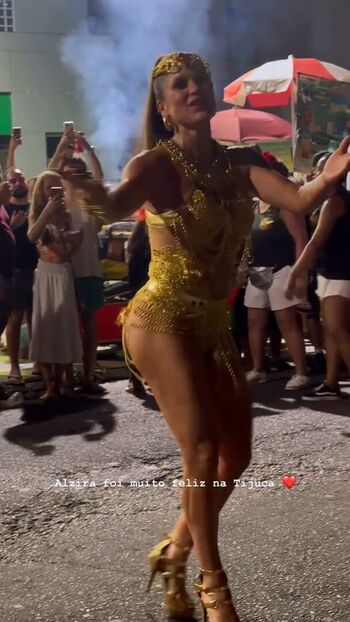 Flávia Alessandra