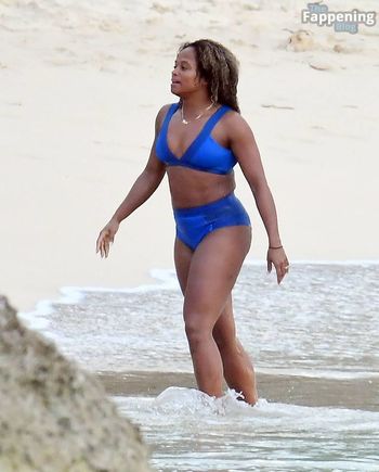 Fleur East