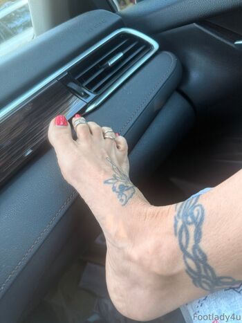 footlady4u2