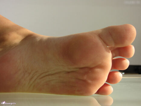 Footlovegirls