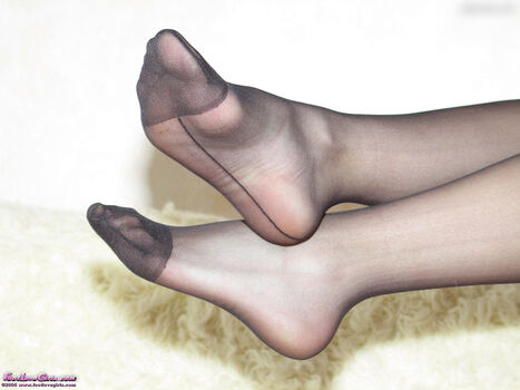 Footlovegirls