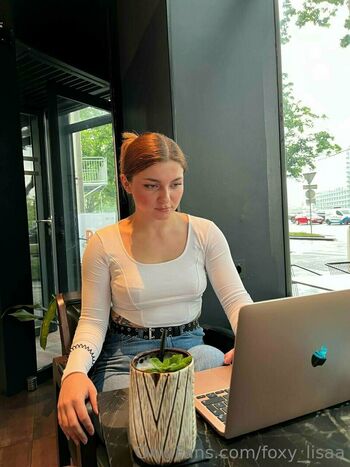 foxy_lisaa