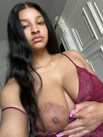 Foxybrown20