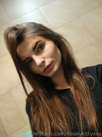 freakykittyxxx