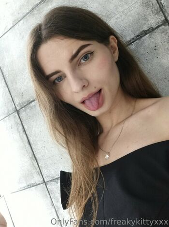freakykittyxxx