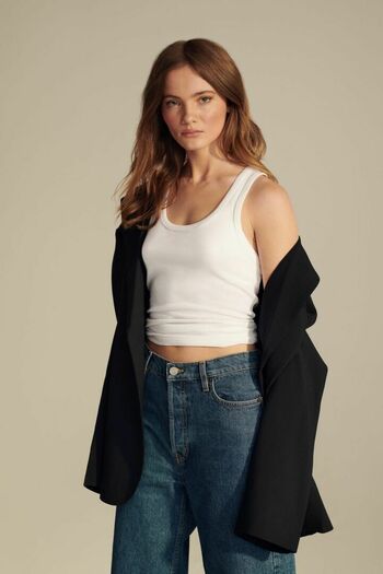 Freya Allan
