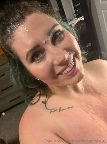 frostedcupcake92