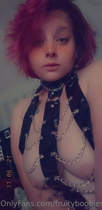 fruityboobies