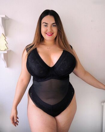 Fullerbustinspo