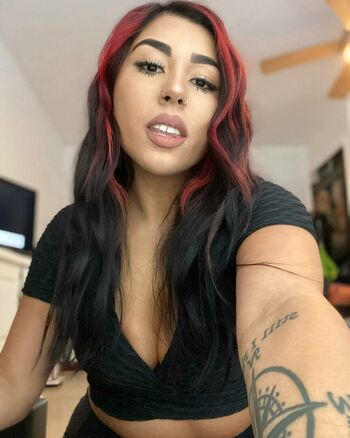 gabrielamal_