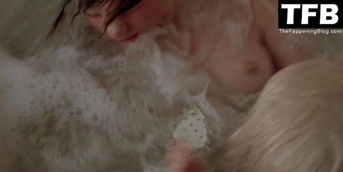 Gabrielle Anwar