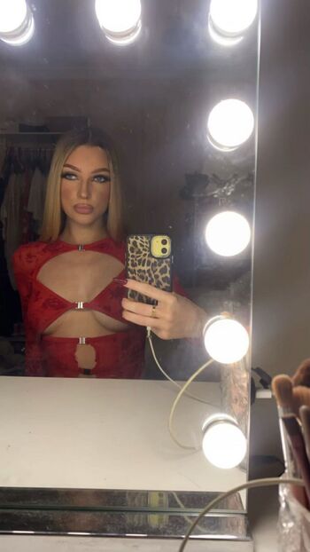 Georgia_Brooksss