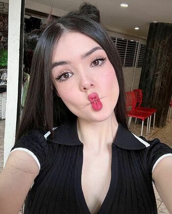 Germaine Colmenares
